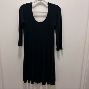 American Eagle Outfitter Soft and Sexy Black Dress. Size Large